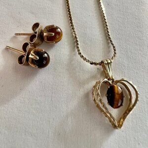 Gold Tone Dainty Heart Tiger Eye Stone Choker Necklace Stud Earrings Set